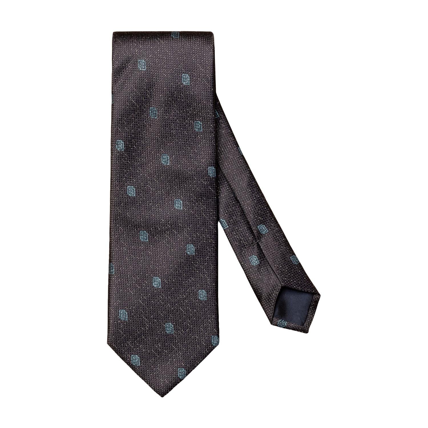 Silk tie